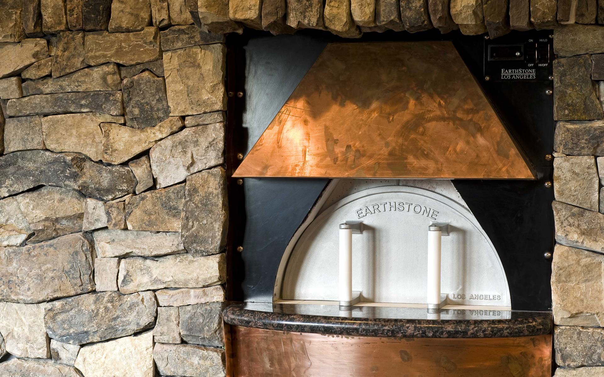 Commercial & Residential Wood & Gas Fire Pizza Ovens