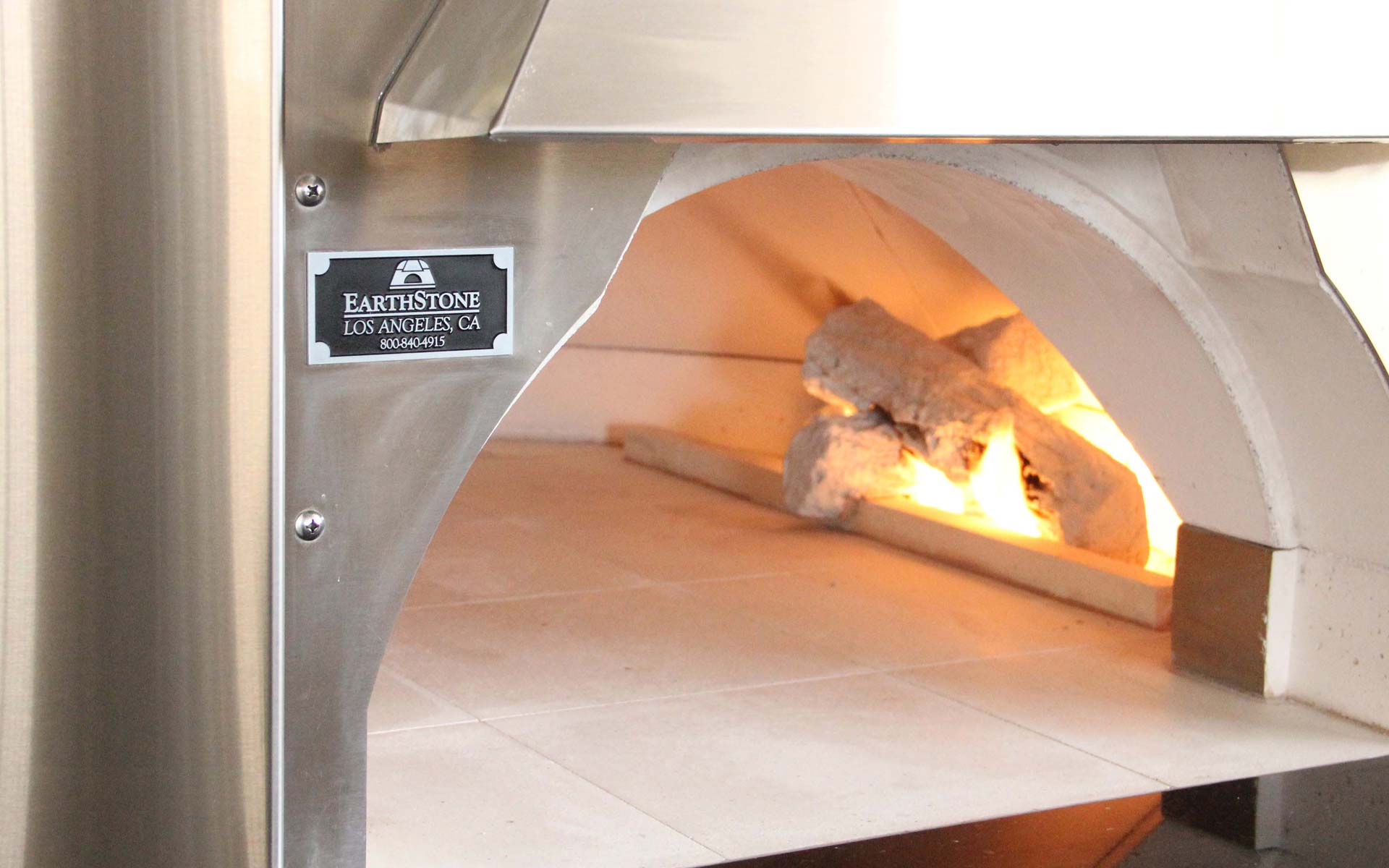 Commercial & Residential Wood & Gas Fire Pizza Ovens
